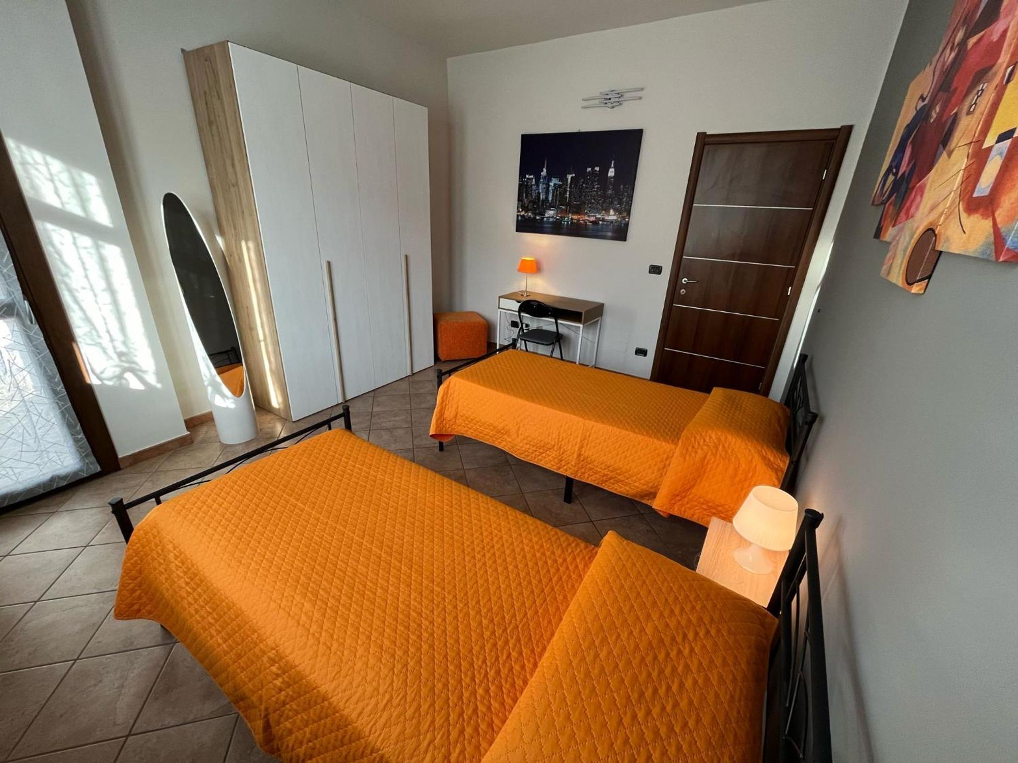 L'Orchidhea Apartment Savigliano Exterior foto